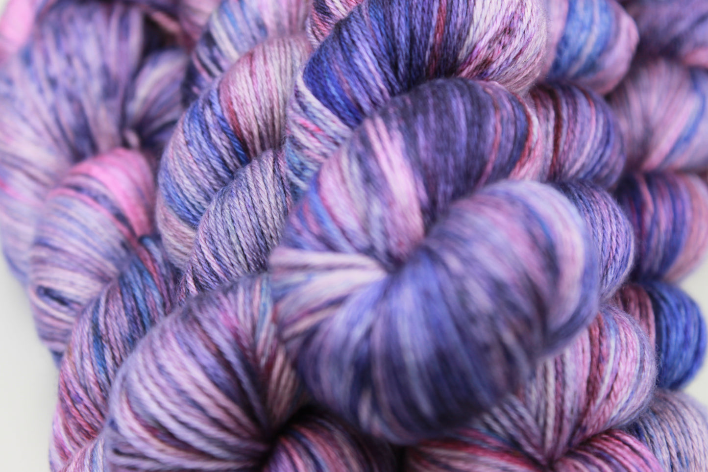 Lilac Blush Sock Yarn 50% Superwash Merino Wool 50% Silk 100g Skeins