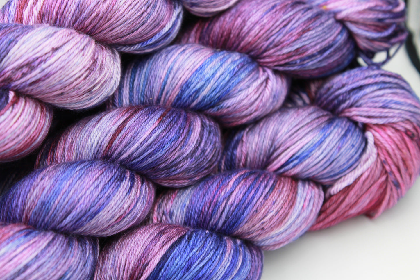 Lilac Blush Sock Yarn 50% Superwash Merino Wool 50% Silk 100g Skeins