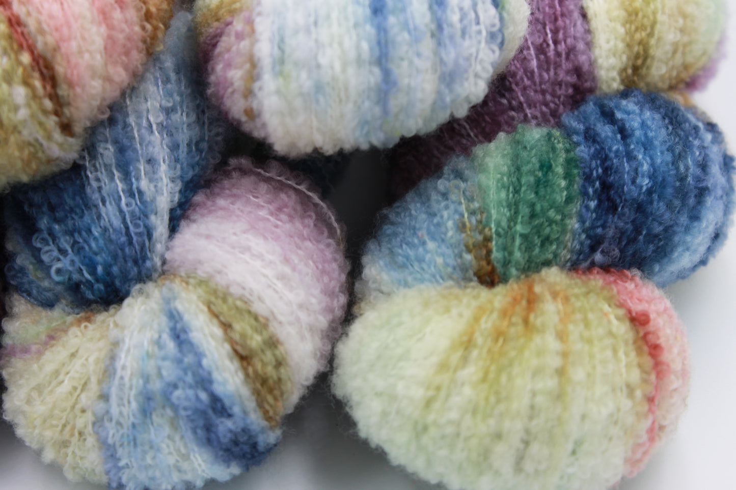Chatsworth Medley  80% Superfine Merino Wool Boucle Yarn - 20% Nylon Lace Weight 100g Skein