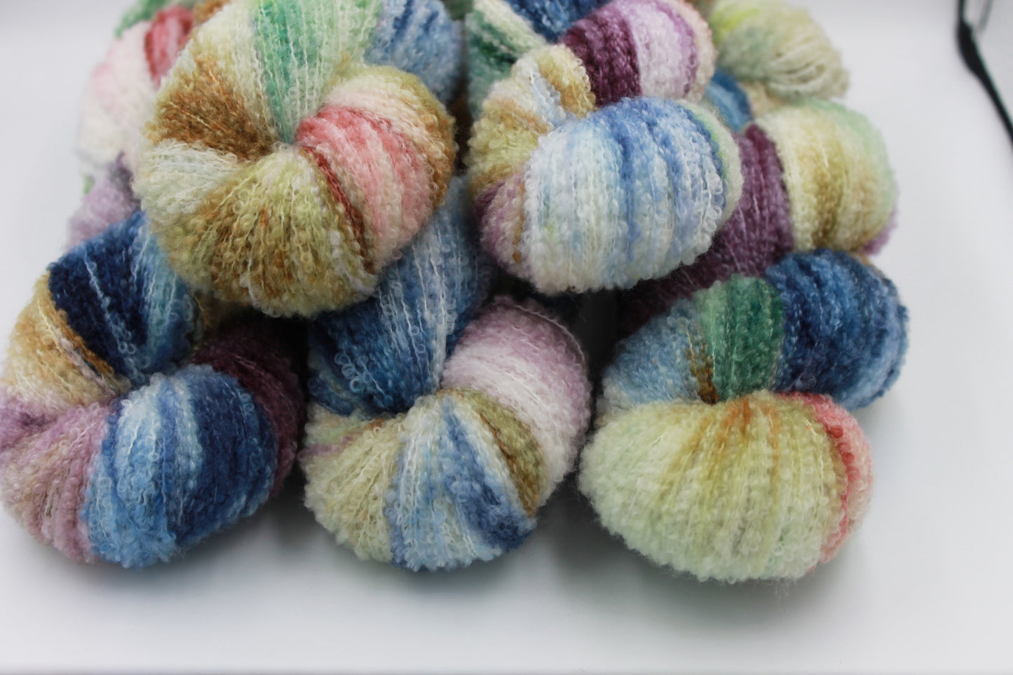 Chatsworth Medley  80% Superfine Merino Wool Boucle Yarn - 20% Nylon Lace Weight 100g Skein