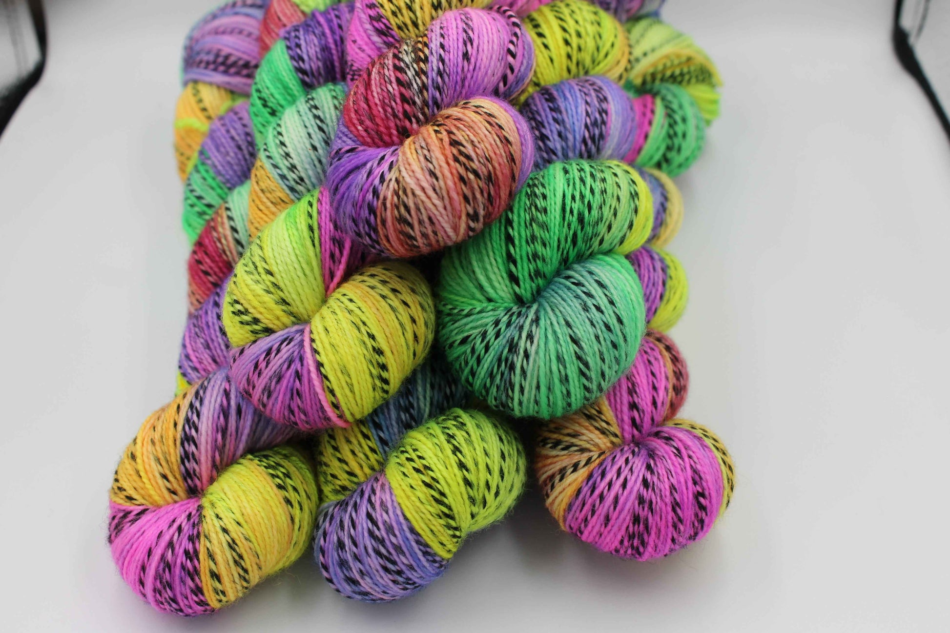 Dazzling Zebra Yarn - 100g Hand Dyed Zebra Sock Skein in 80% SuperWash Merino and 20% Nylon