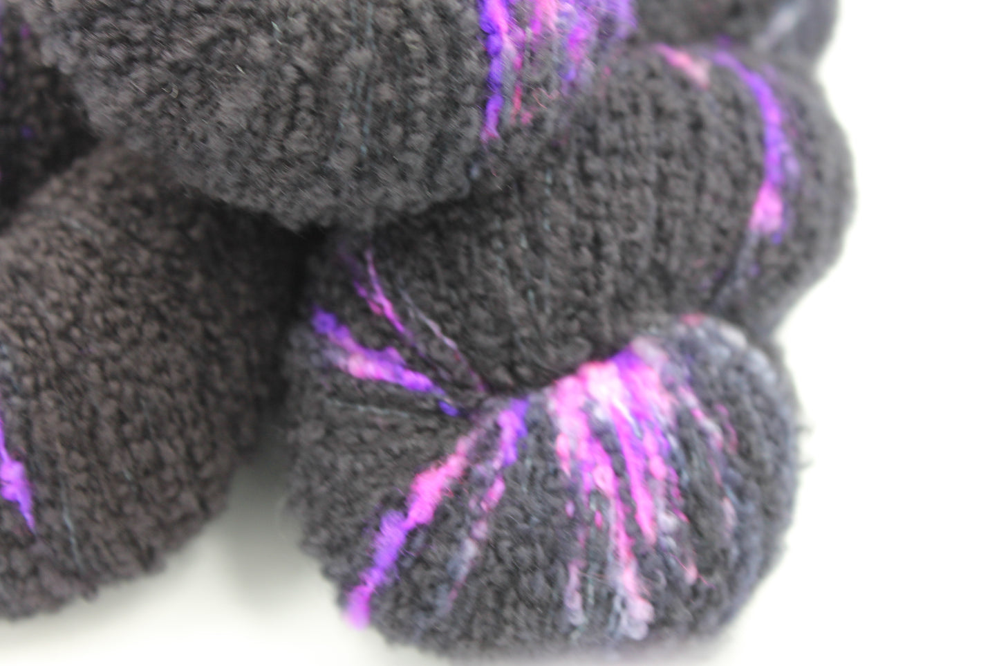 Electric Eclipse 80% Superfine Merino Wool Boucle Yarn - 20% Nylon Lace Weight 100g Skein