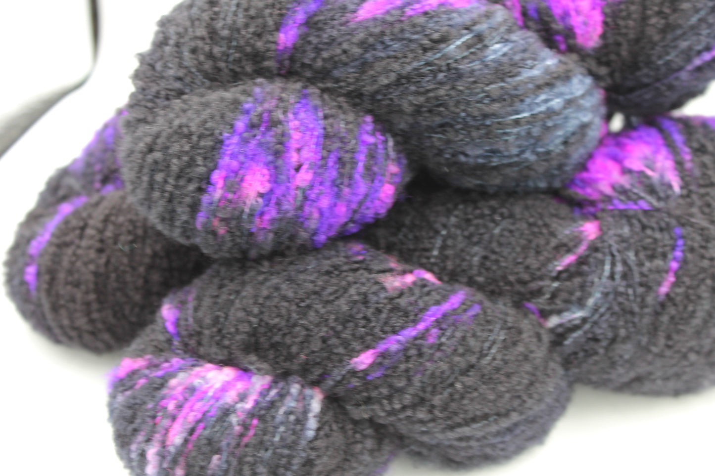 Electric Eclipse 80% Superfine Merino Wool Boucle Yarn - 20% Nylon Lace Weight 100g Skein