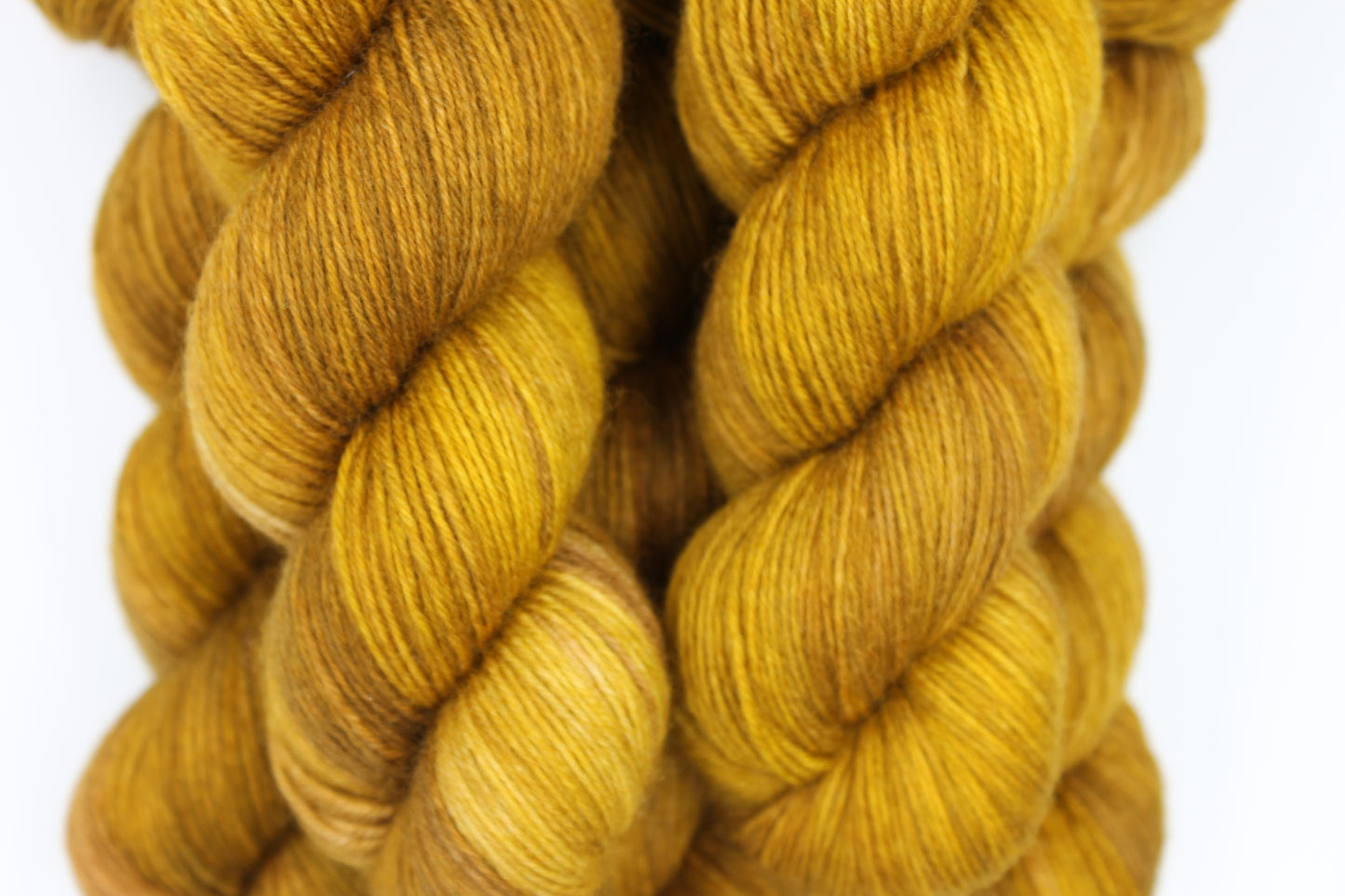 Honey Bear Non Superwash 100% Blue Faced Leicester 100g