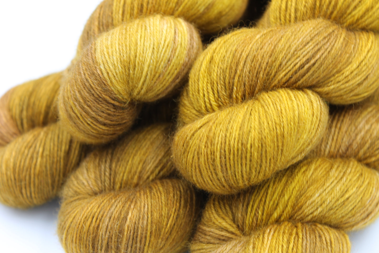 Honey Bear Non Superwash 100% Blue Faced Leicester 100g