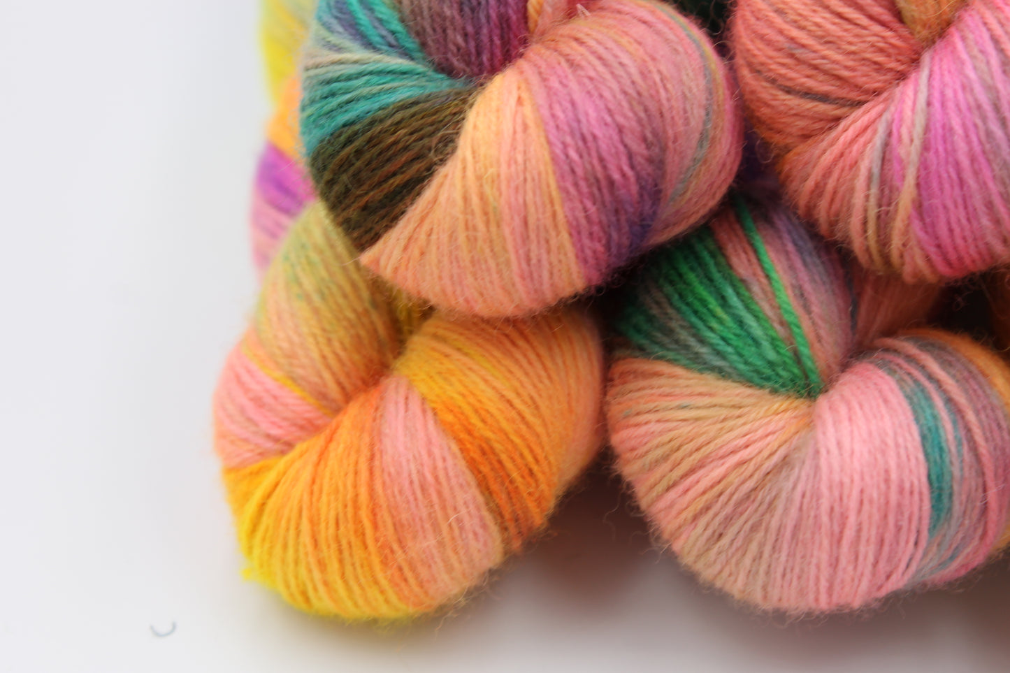 Carnival Non Superwash 100% Blue Faced Leicester 100g