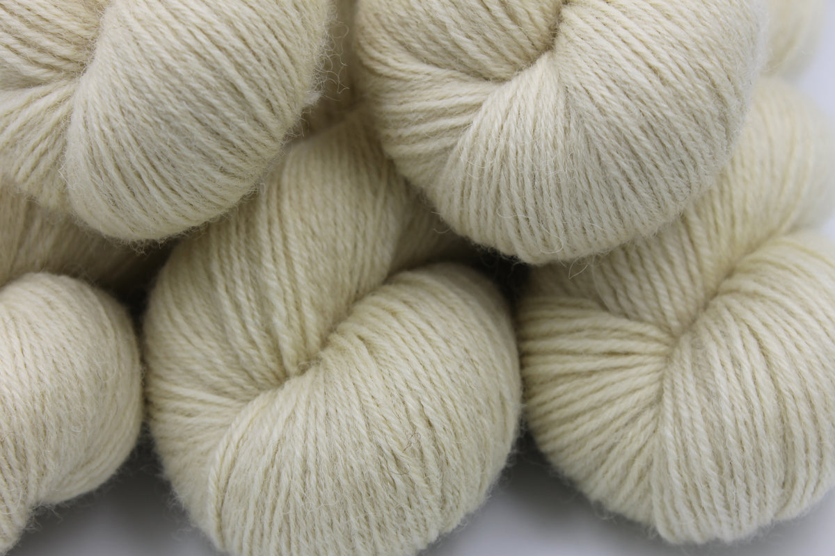 Cream Non Superwash 100% Blue Faced Leicester 100g