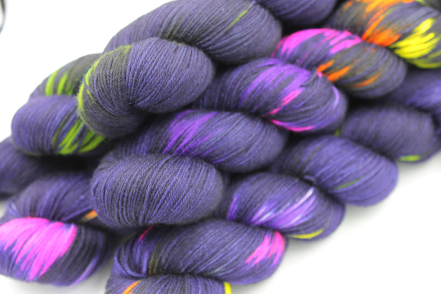 Neon Illuminations Sock Skein 100g Hand Dyed Merino Nylon Yarn 75% SuperWash Merino 25% Nylon