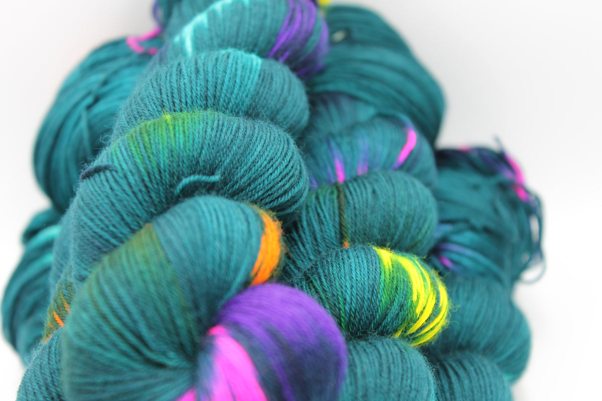Neon Forest Sock Skein 100g Hand Dyed Merino Nylon Yarn 75% SuperWash Merino 25% Nylon