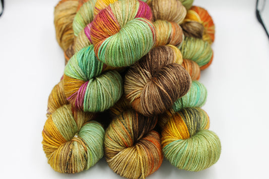 Autumnal Hedgerow - 50% Superwash Merino Wool, 50% Silk, 100g