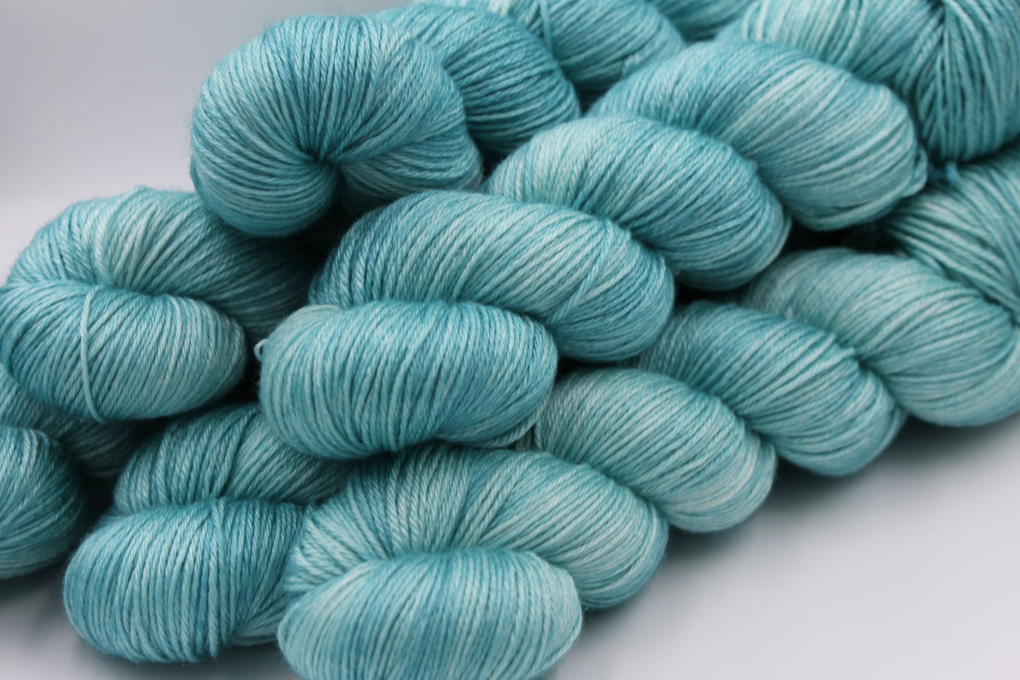 Icicles  - 50% Superwash Merino Wool, 50% Silk, 100g
