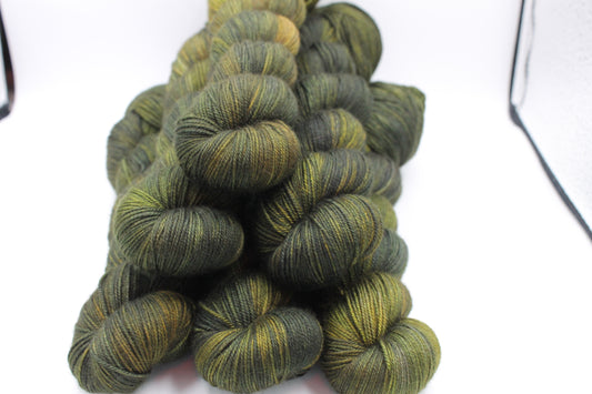 Fangorn Forest Merino Silk Yak Yarn - 60% SuperWash Merino, 20% Silk, 20% Yak