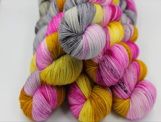 Sugar and Spice. Sock Skein 75% SuperWash Merino and 25 Nylon Hand Dyed Yarn