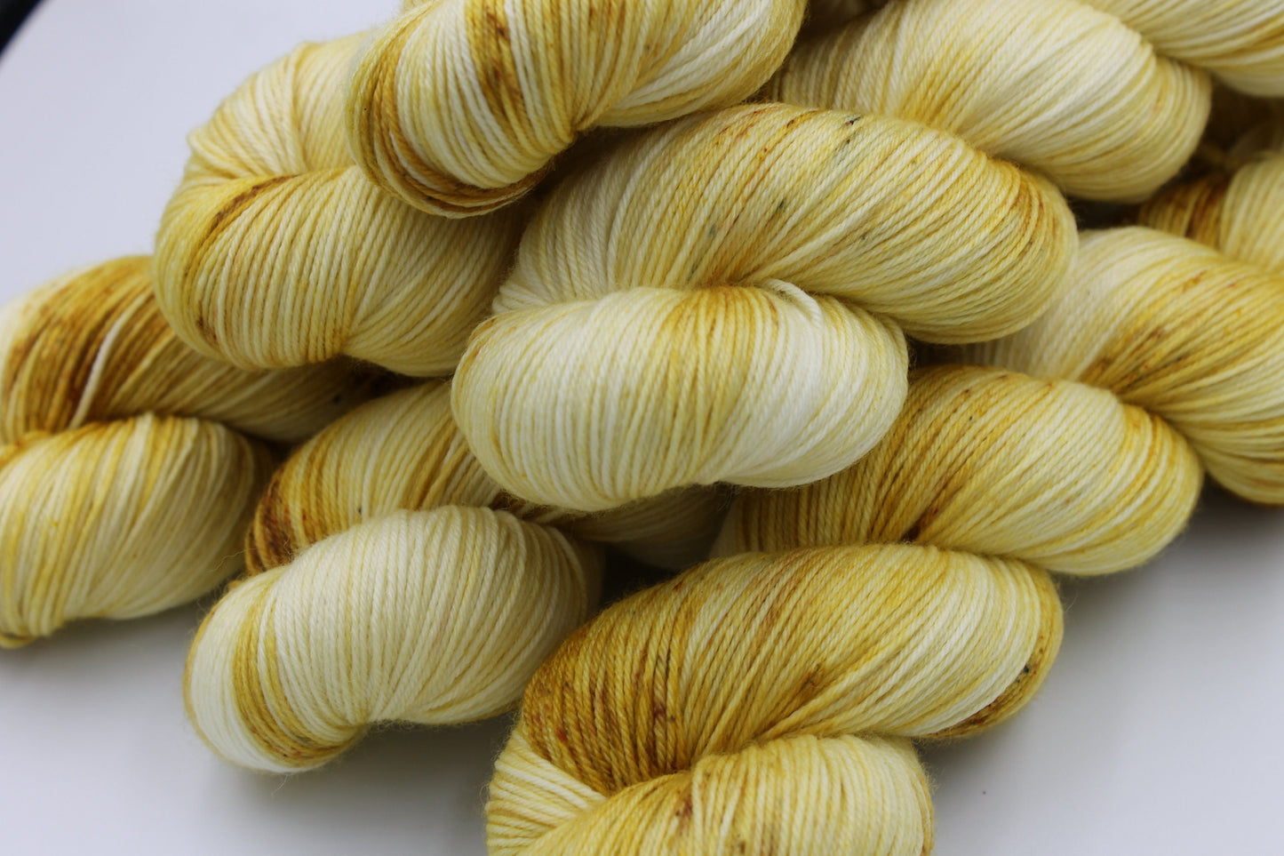 Sugarcane Deep Speckle  Sock Skein 75% SuperWash Merino and 25 Nylon Hand Dyed Yarn 100g